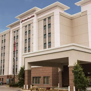 Hampton & Nashville-airport Hotel