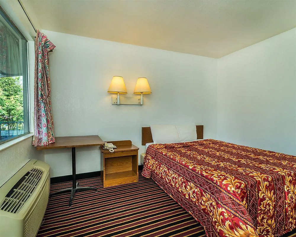 Hotel Rodeway Inn Charlotte
